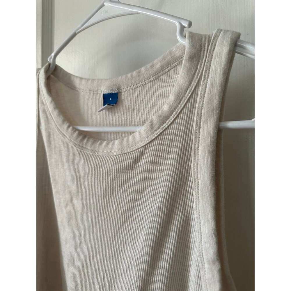 Old Navy Women’s size Large white tank top shirt - Picture 3 of 8